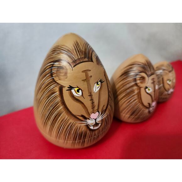 Lot 3 Vintage Cone Shaped Lion Russian Nesting Dolls Triangle - Picture 4 of 7